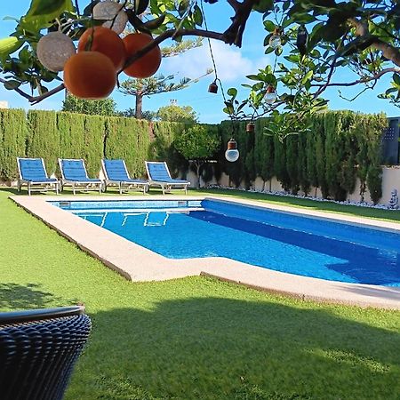 Villa Puerto Adriano 埃尔托罗 外观 照片