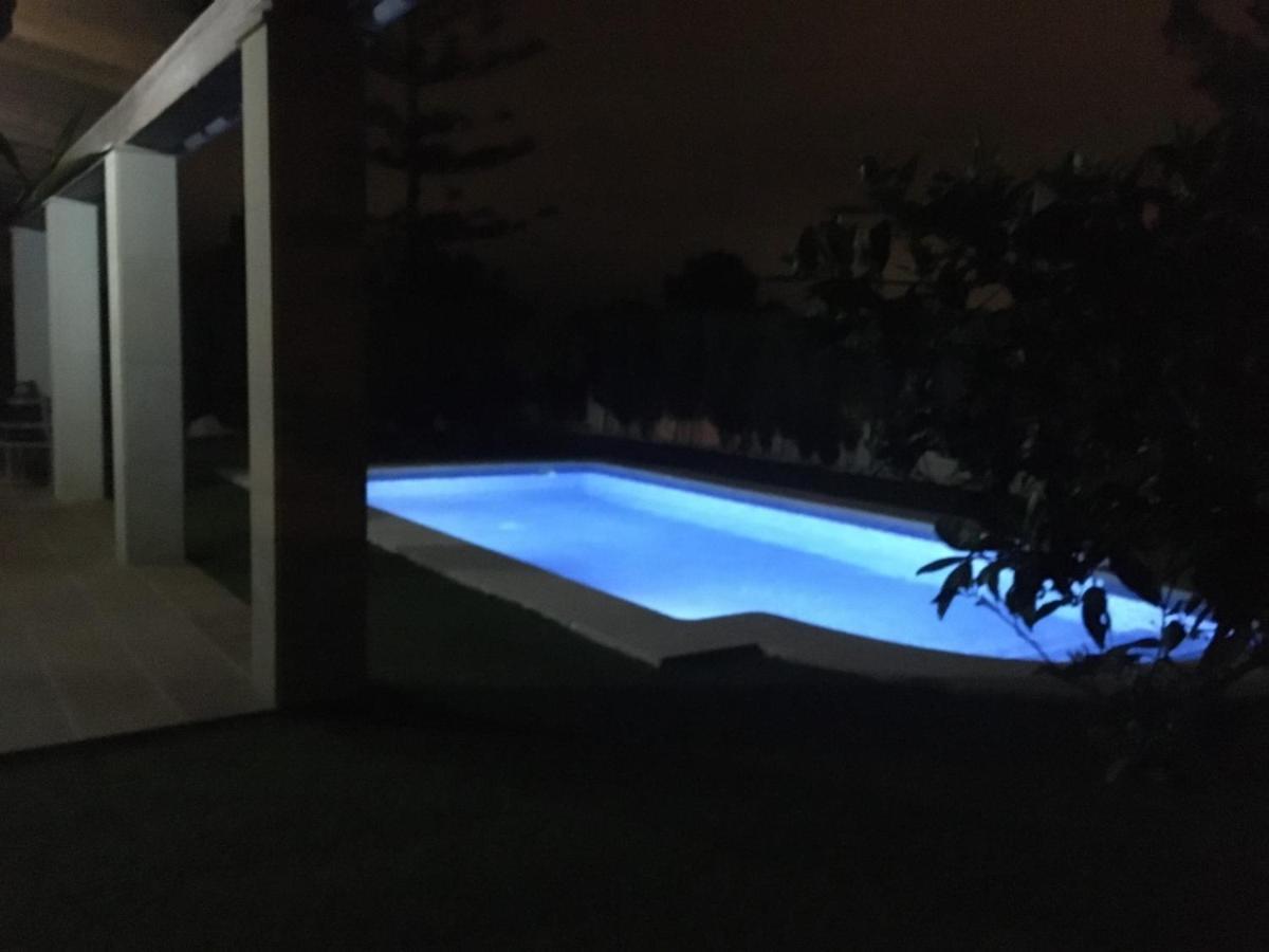 Villa Puerto Adriano 埃尔托罗 外观 照片