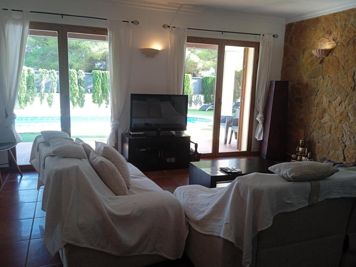 Villa Puerto Adriano 埃尔托罗 外观 照片