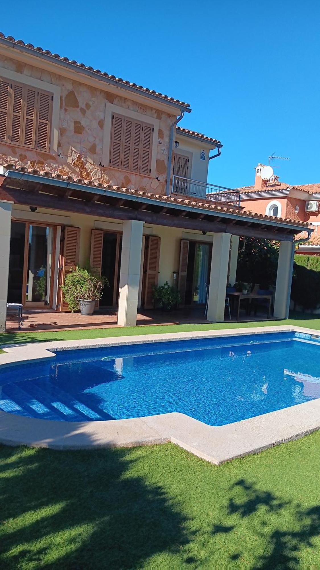 Villa Puerto Adriano 埃尔托罗 外观 照片