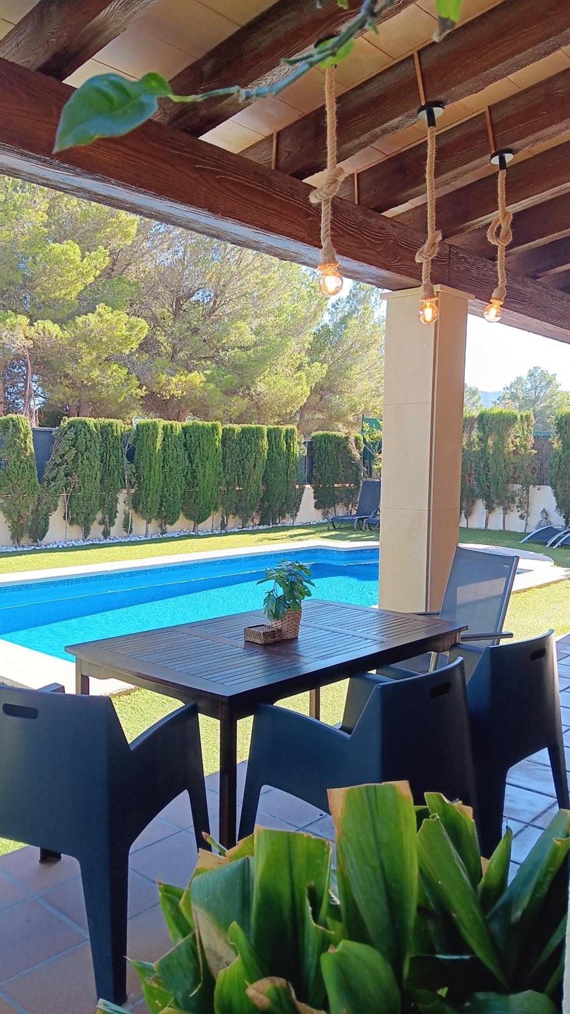 Villa Puerto Adriano 埃尔托罗 外观 照片