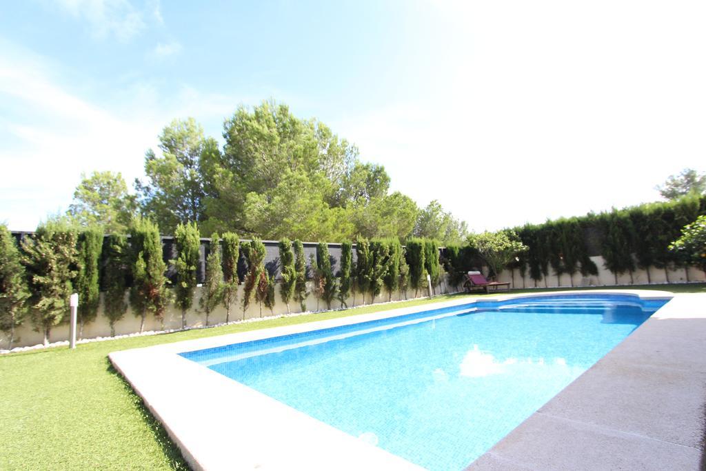 Villa Puerto Adriano 埃尔托罗 外观 照片